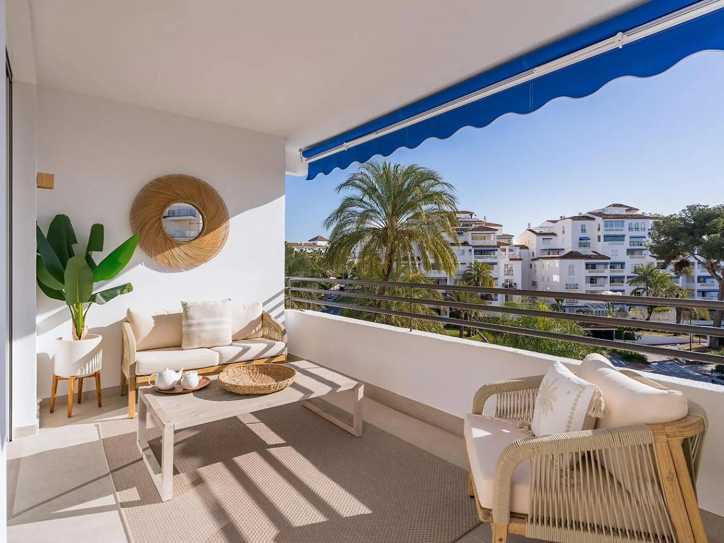 Two Bedroom Apartment - Sea View マルベーリャ スペイン